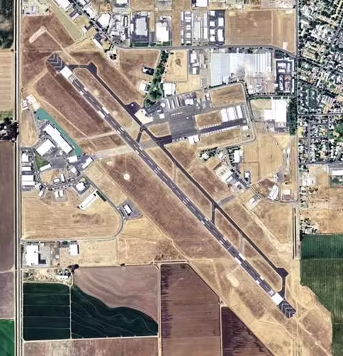 Merced Regional Macready Field (MCE)