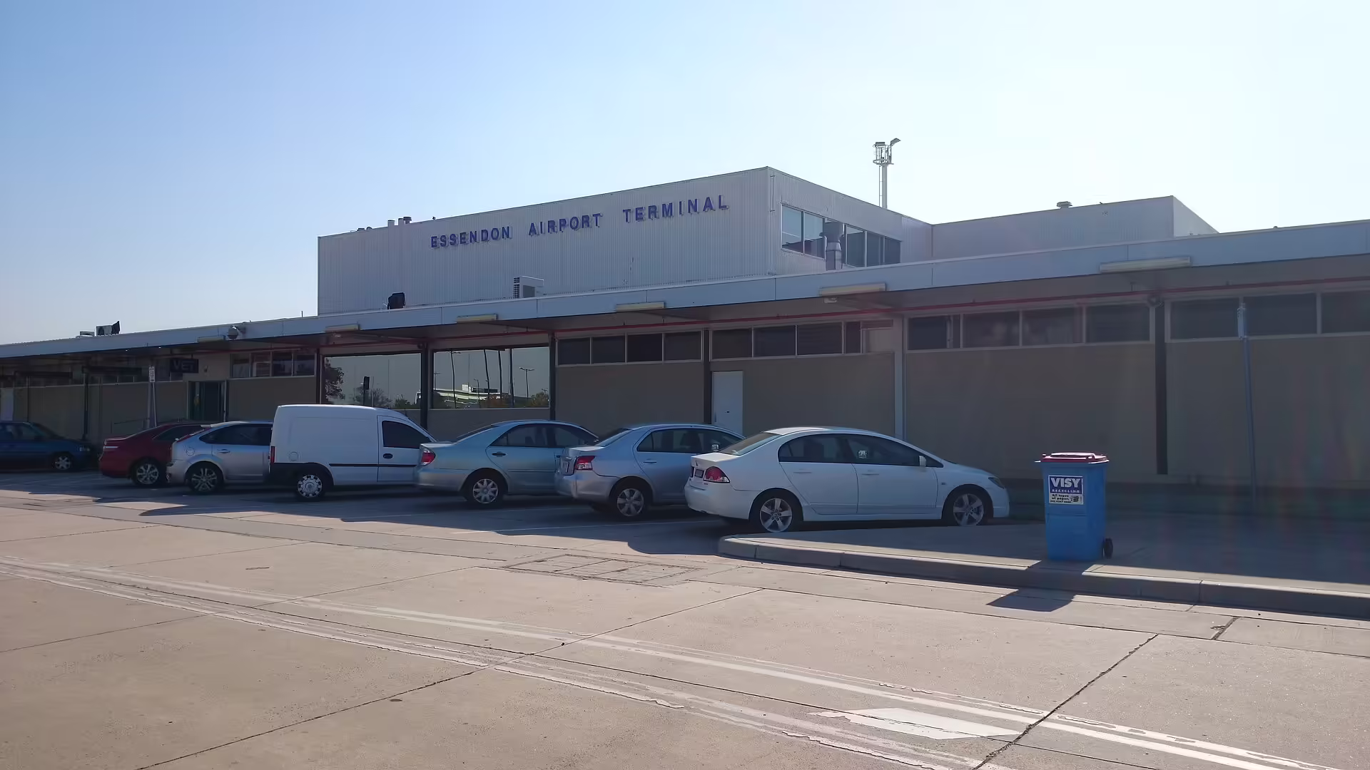 Melbourne Essendon Airport (MEB)