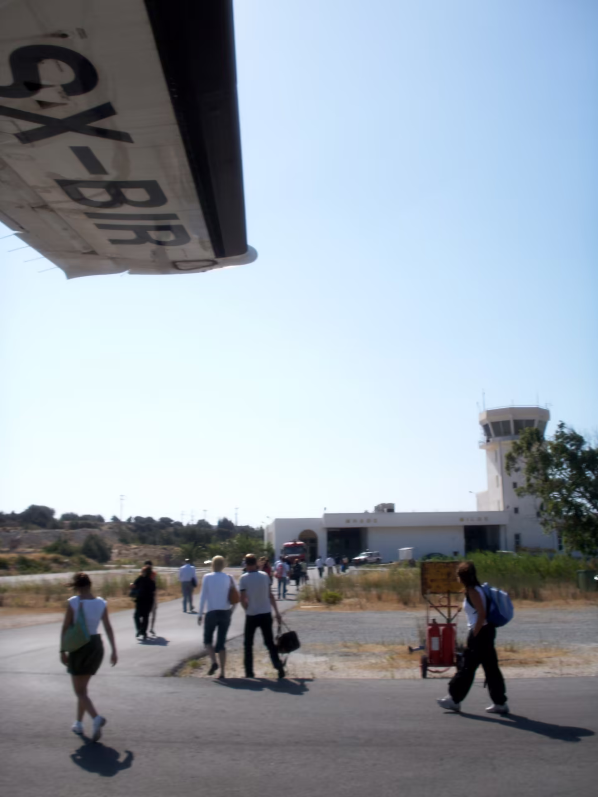 Milos Airport (MLO)
