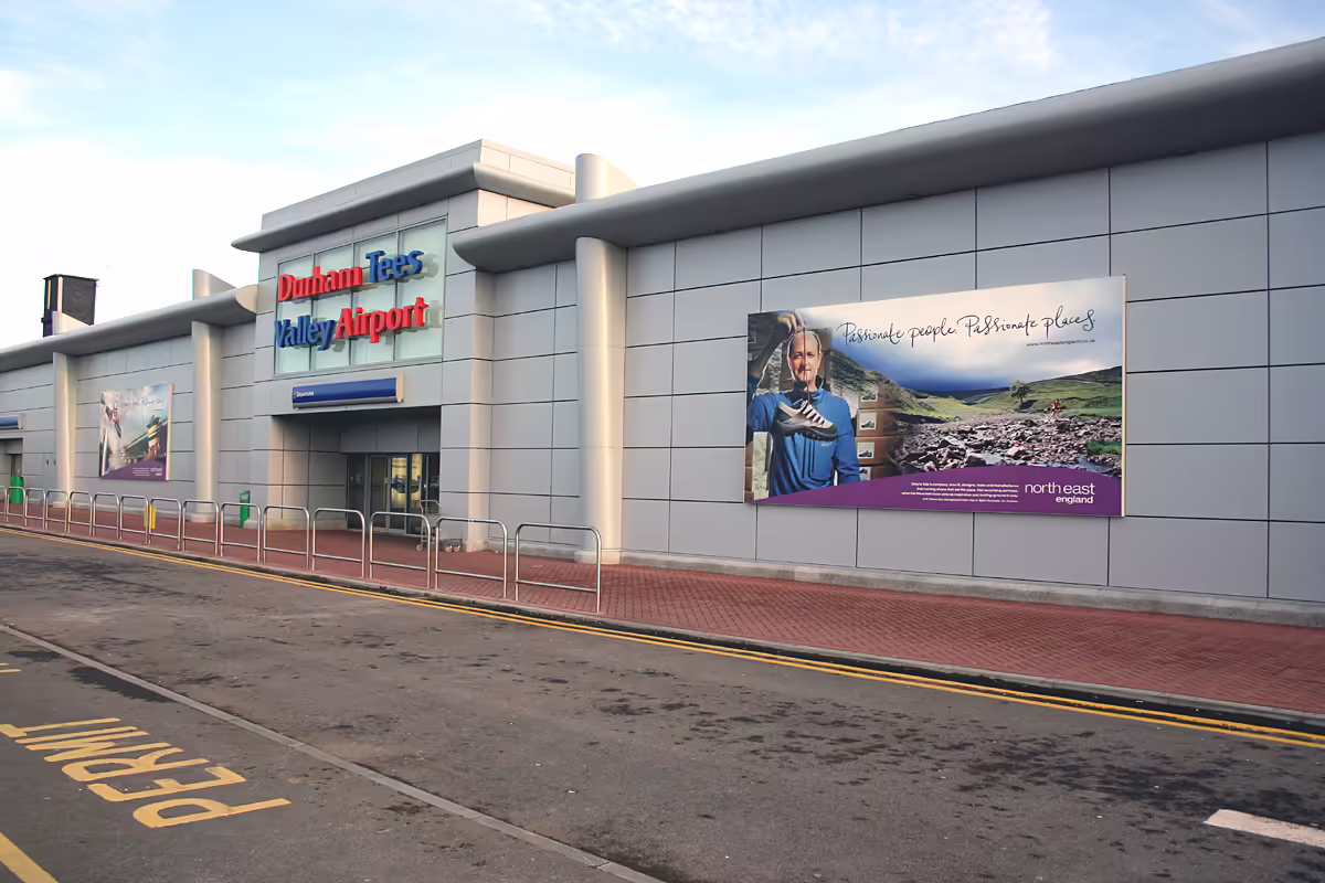 Teesside International Airport (MME)