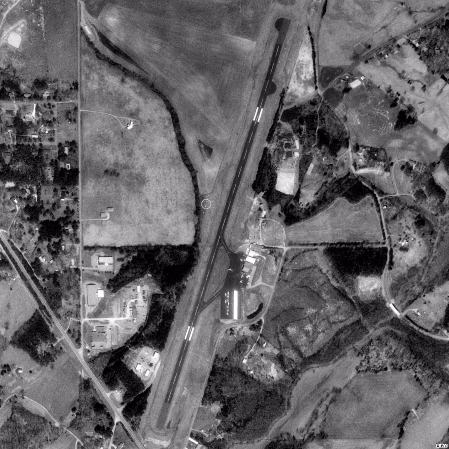McMinn County Airport (MMI)