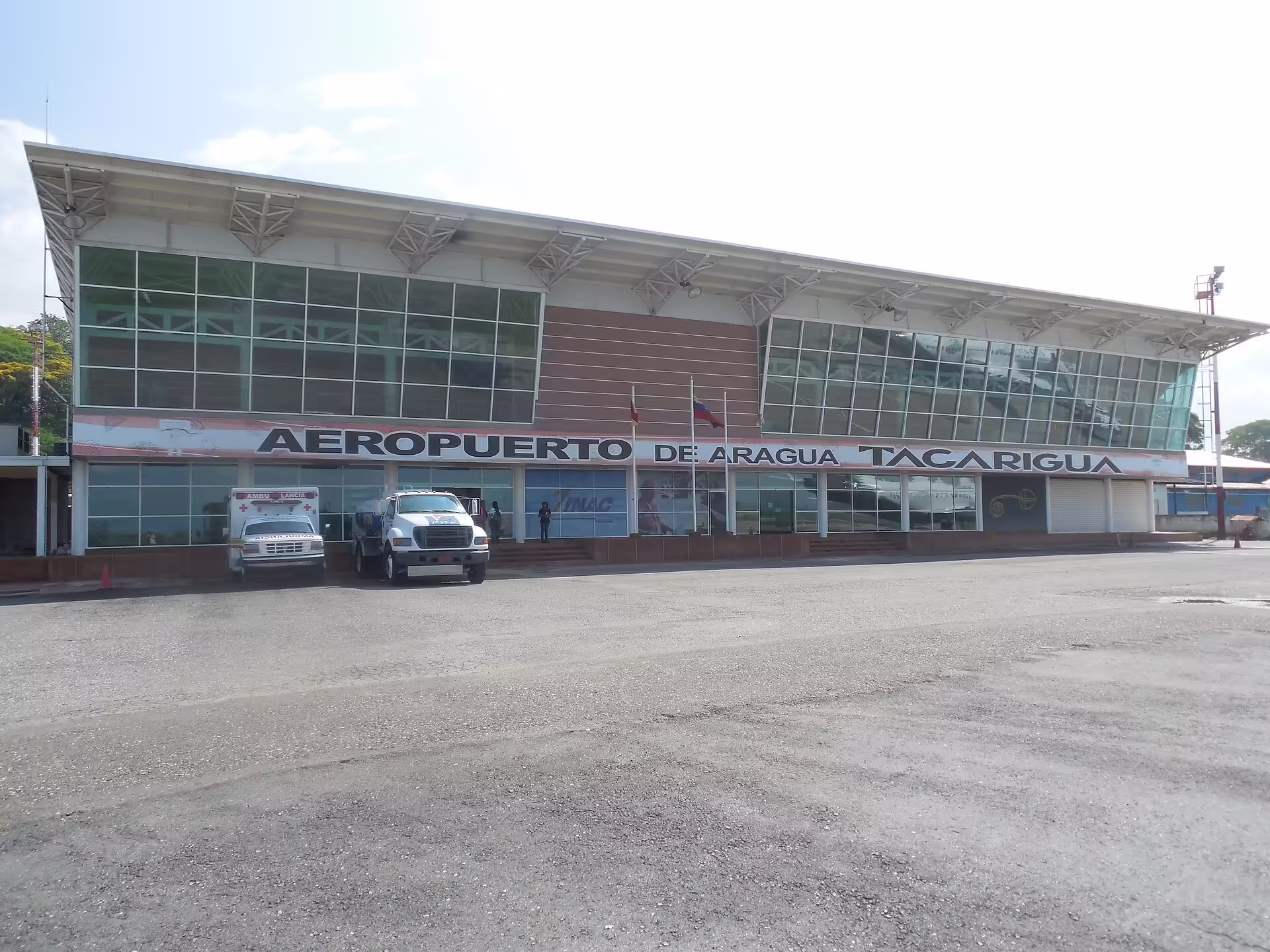 Escuela Mariscal Sucre Airport (MYC)