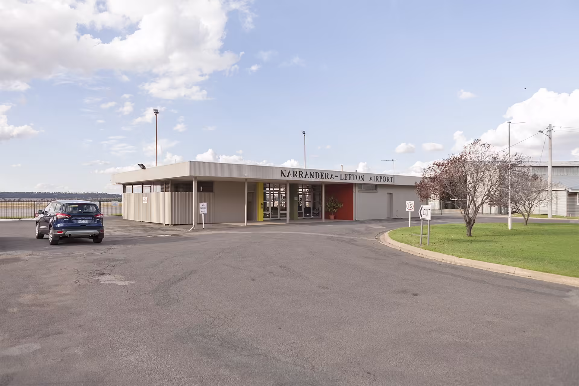 Narrandera Airport (NRA)