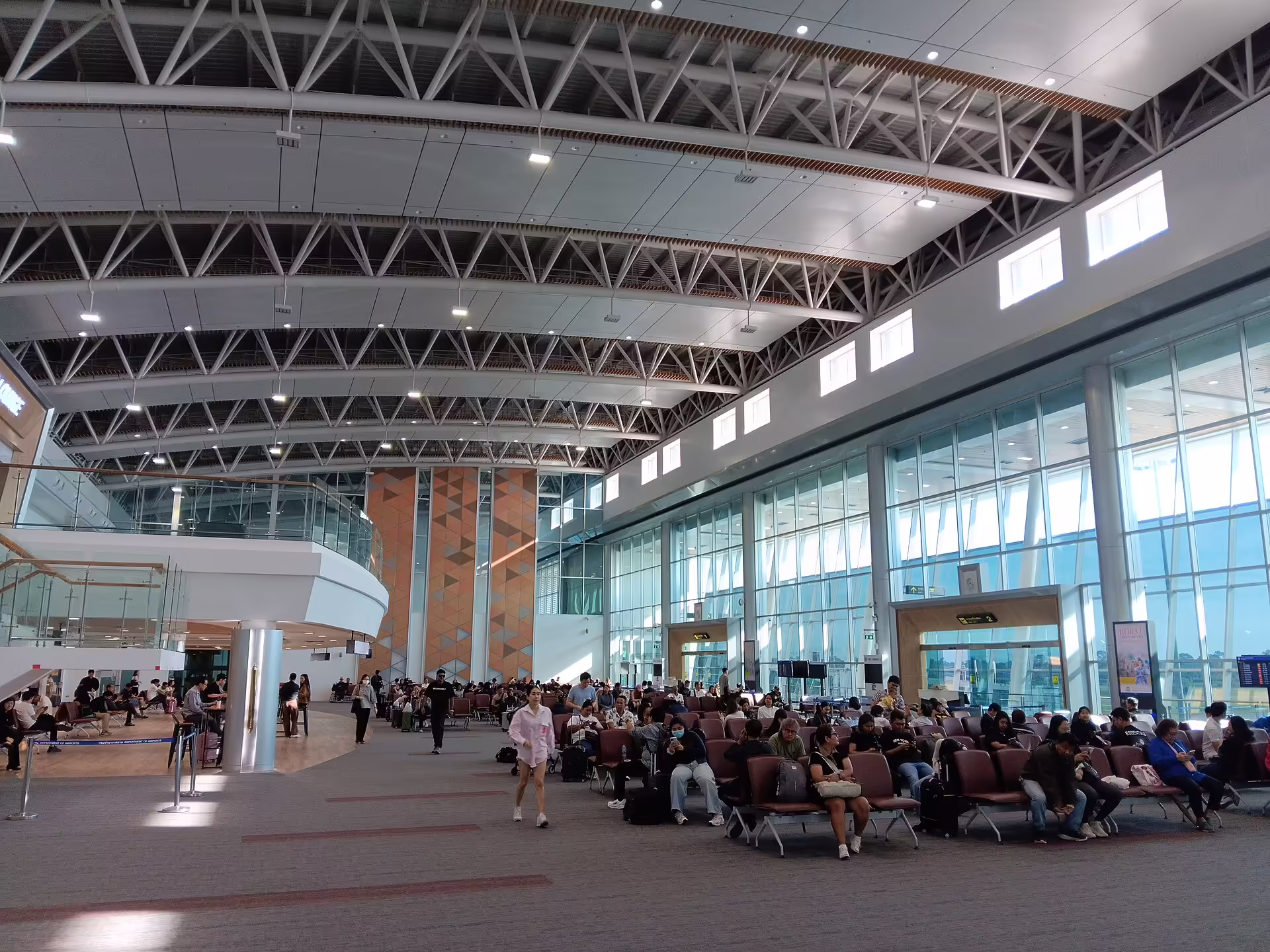 Nakhon Si Thammarat Airport (NST)