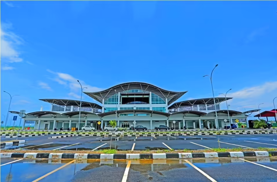 Ranai Airport (NTX)