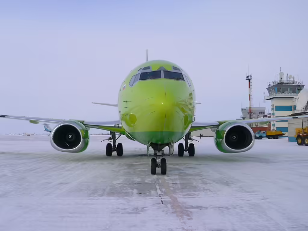 Novy Urengoy Airport (NUX)