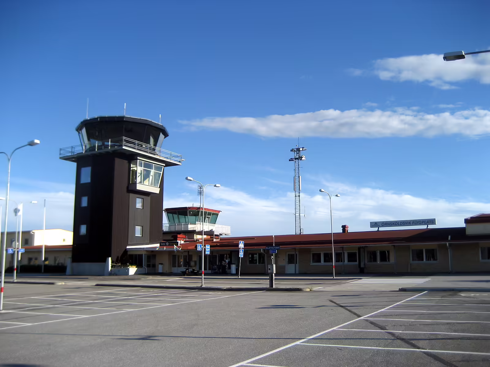 Örnsköldsvik Airport (OER)