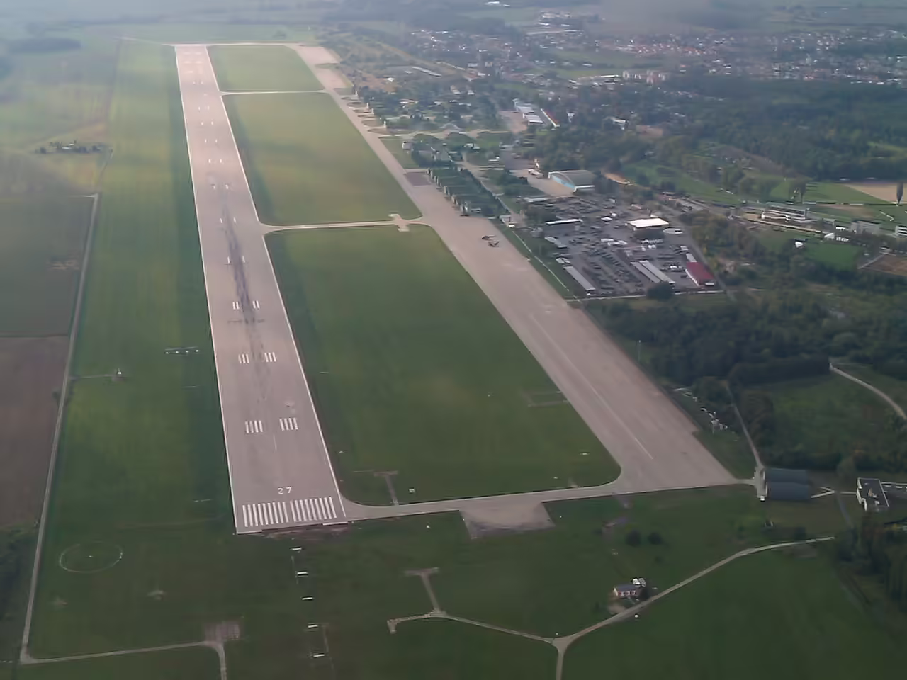 Letisko Pardubice (PED)