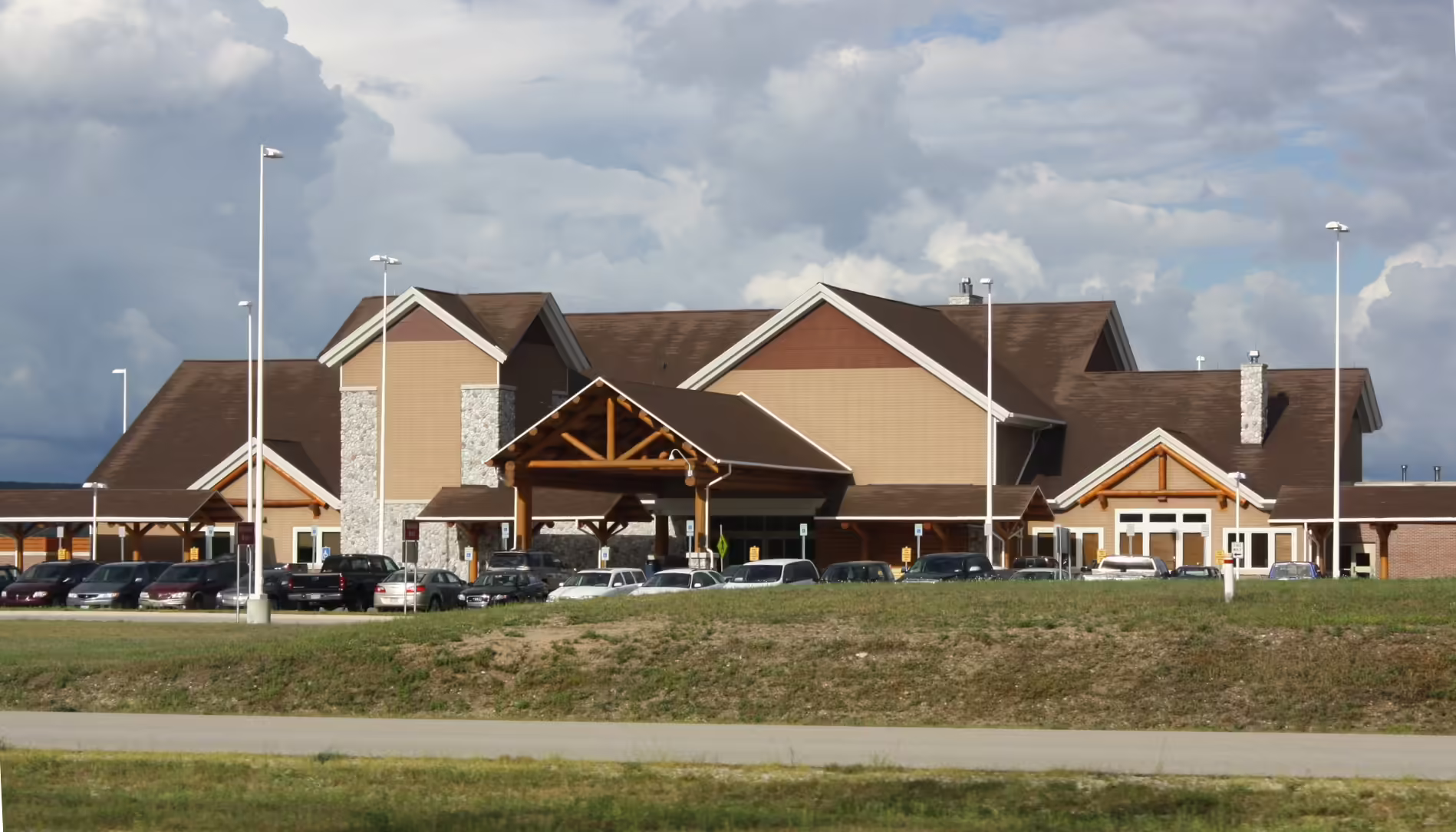 Pellston Regional Airport of Emmet County Airport (PLN)