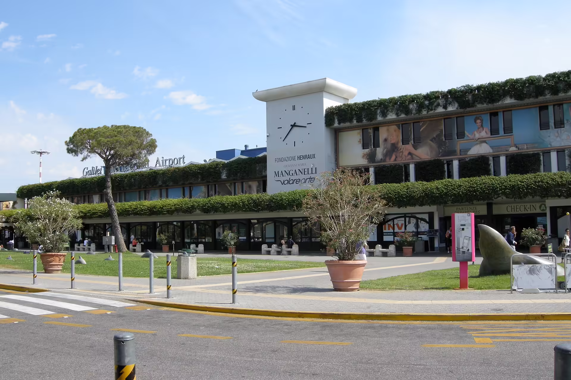 Pisa International Airport (PSA)