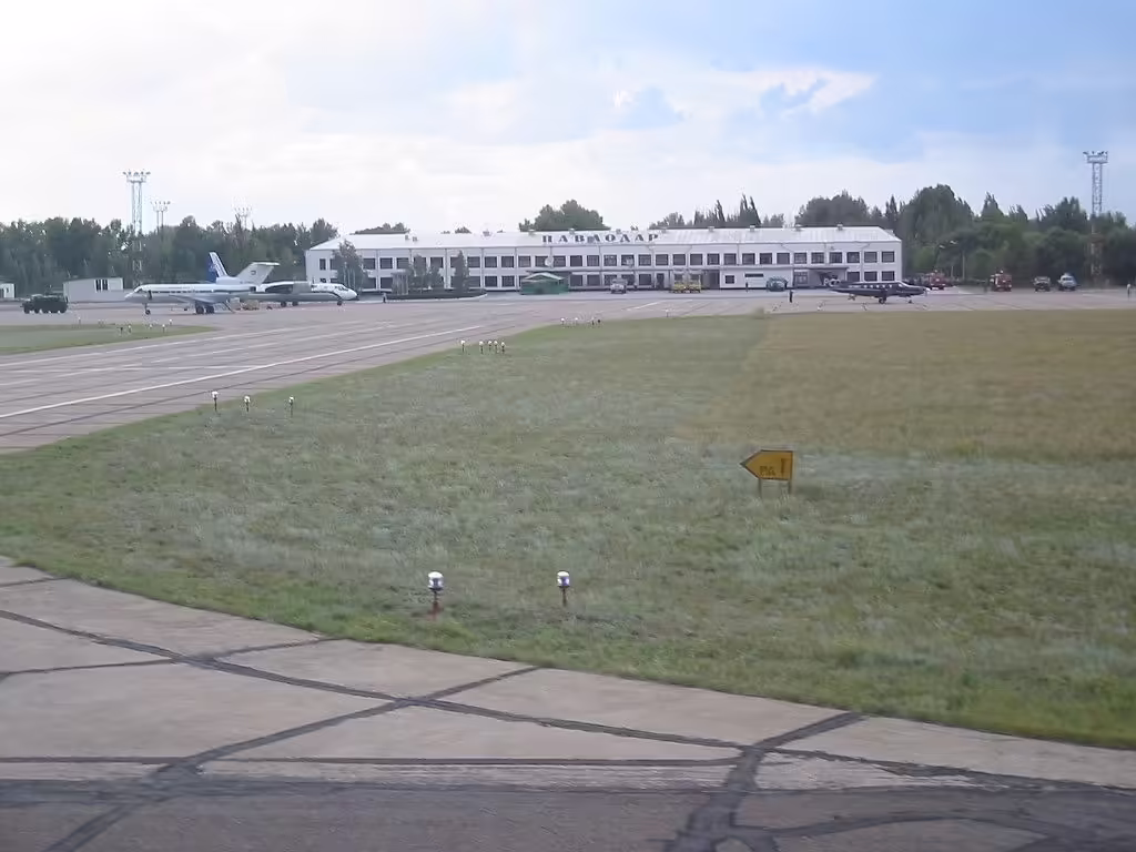 Pavlodar International Airport (PWQ)