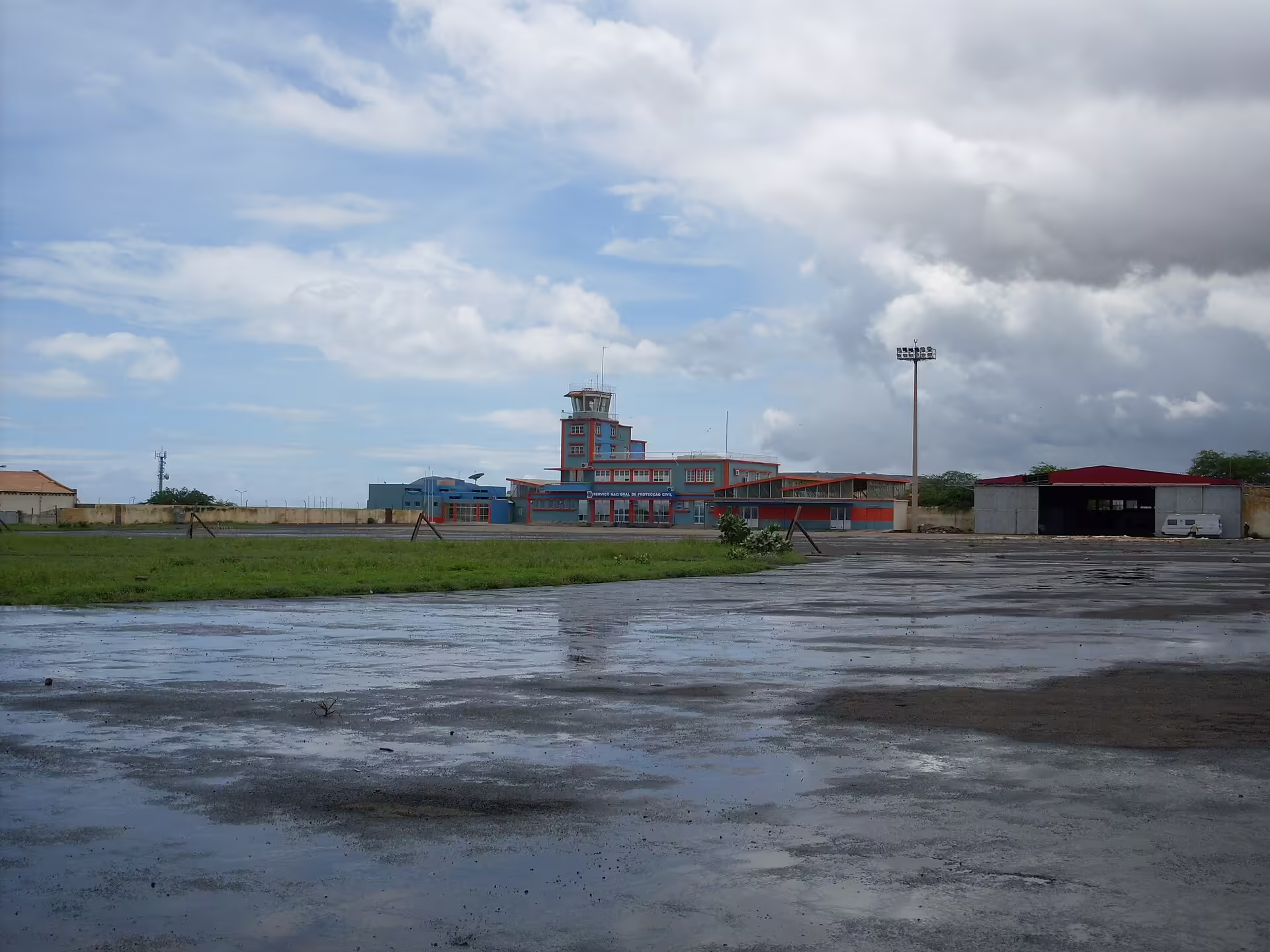 Nelson Mandela International Airport (RAI)