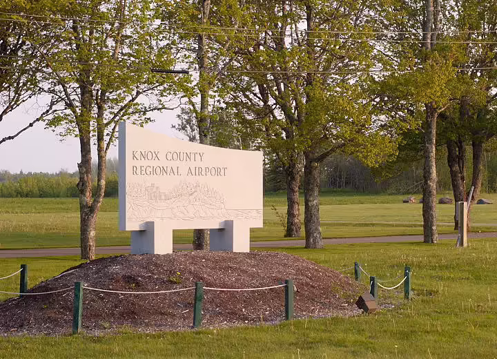Knox County Regional Airport (RKD)
