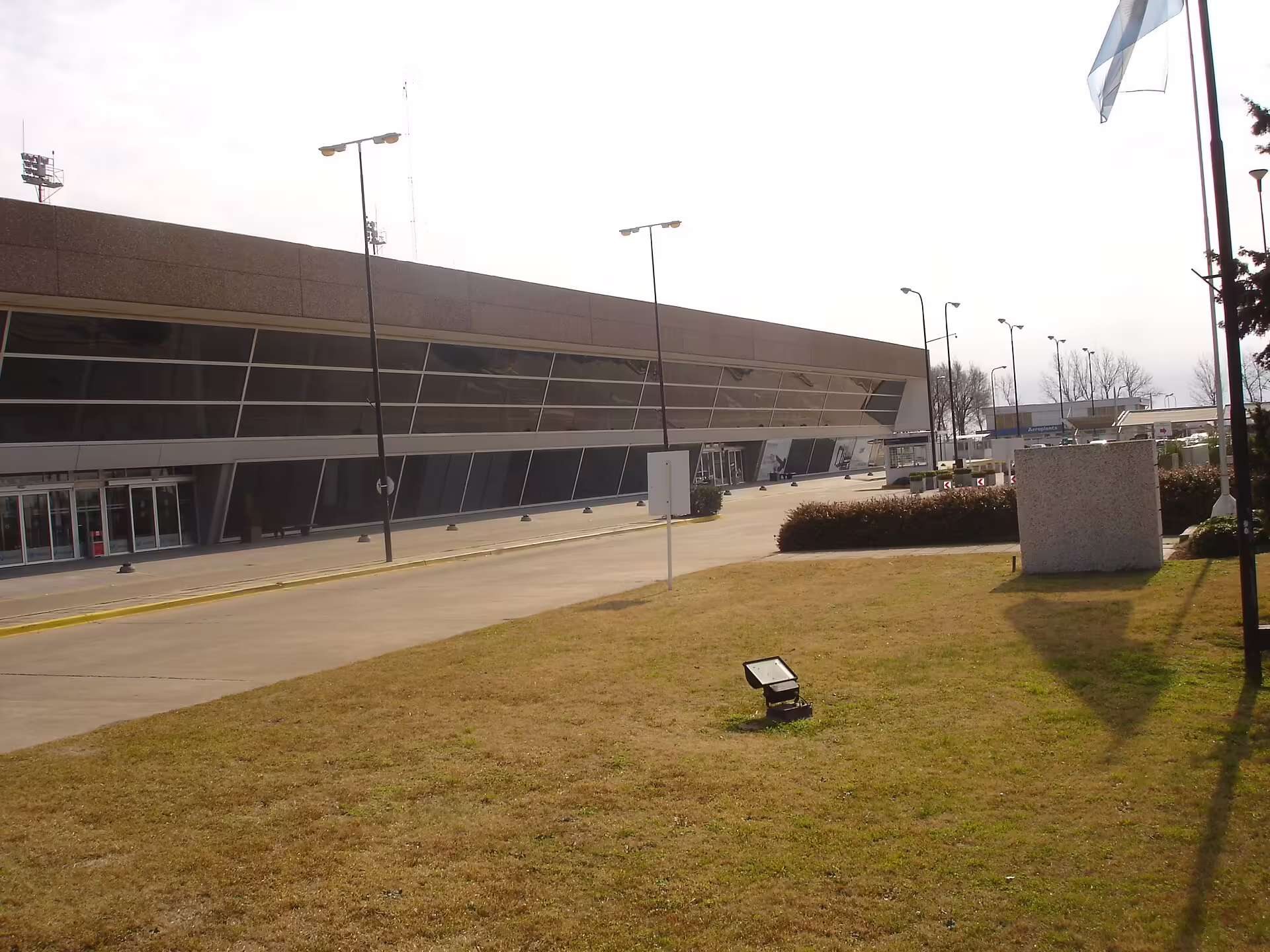 Rosario Islas Malvinas International Airport (ROS)