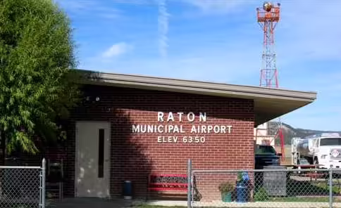 Raton Municipal Airport / Crews Field (RTN)