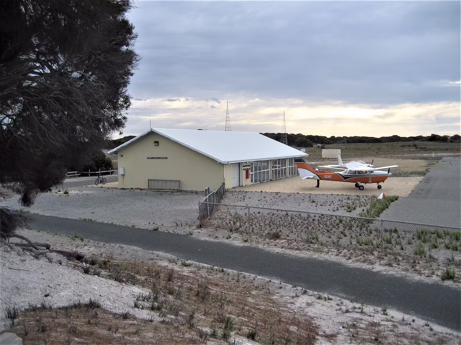 Rottnest Island Airport (RTS)