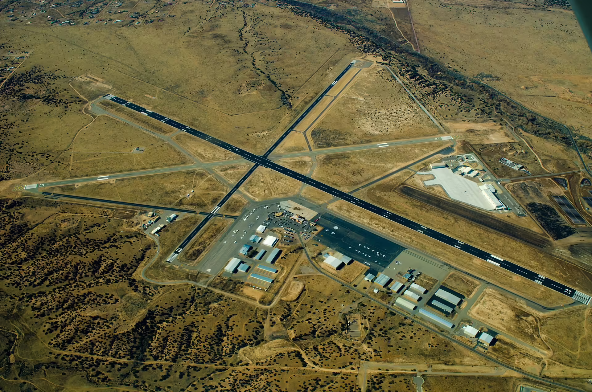 Santa Fe Municipal Airport (SAF)
