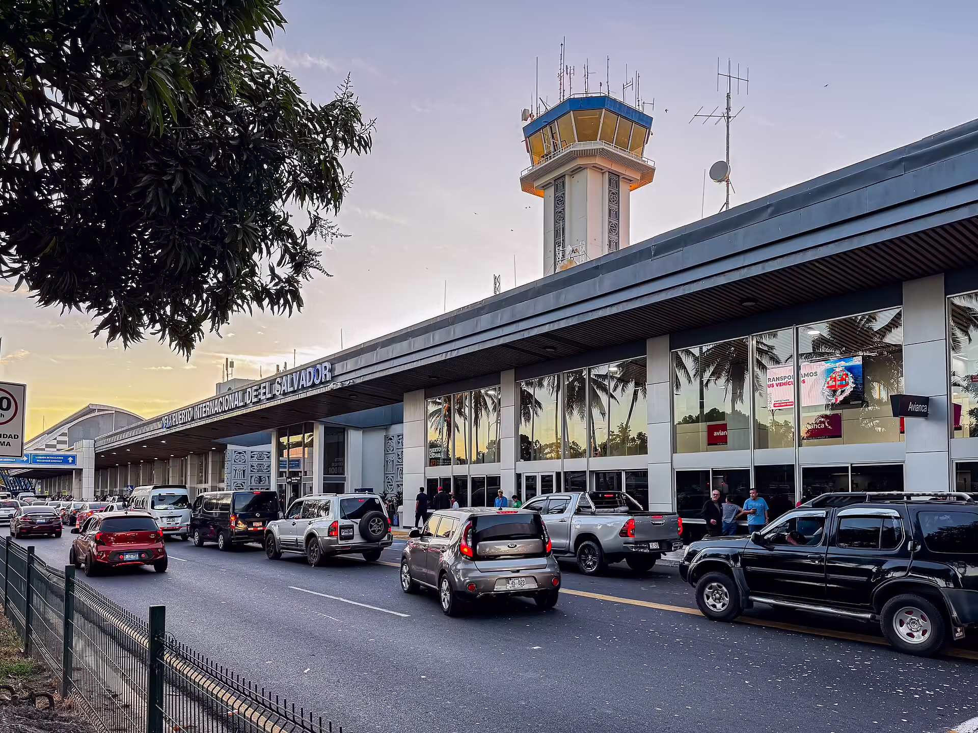 El Salvador International Airport Saint Óscar Arnulfo Romero y Galdámez (SAL)