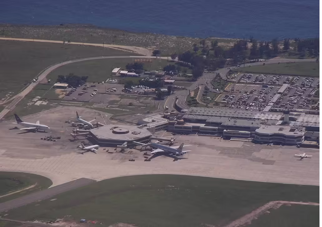 Las Américas International Airport (SDQ)