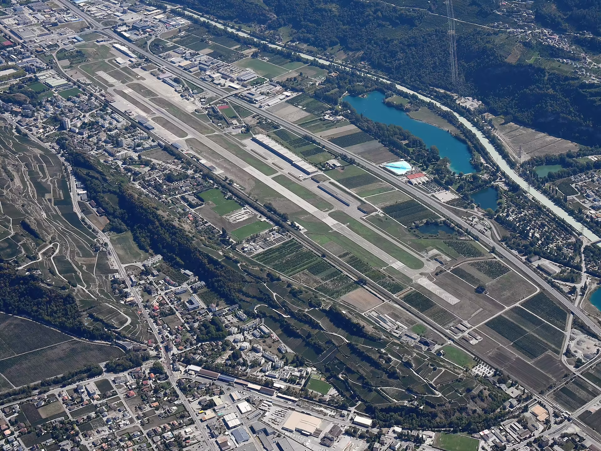 Sion Airport (SIR)