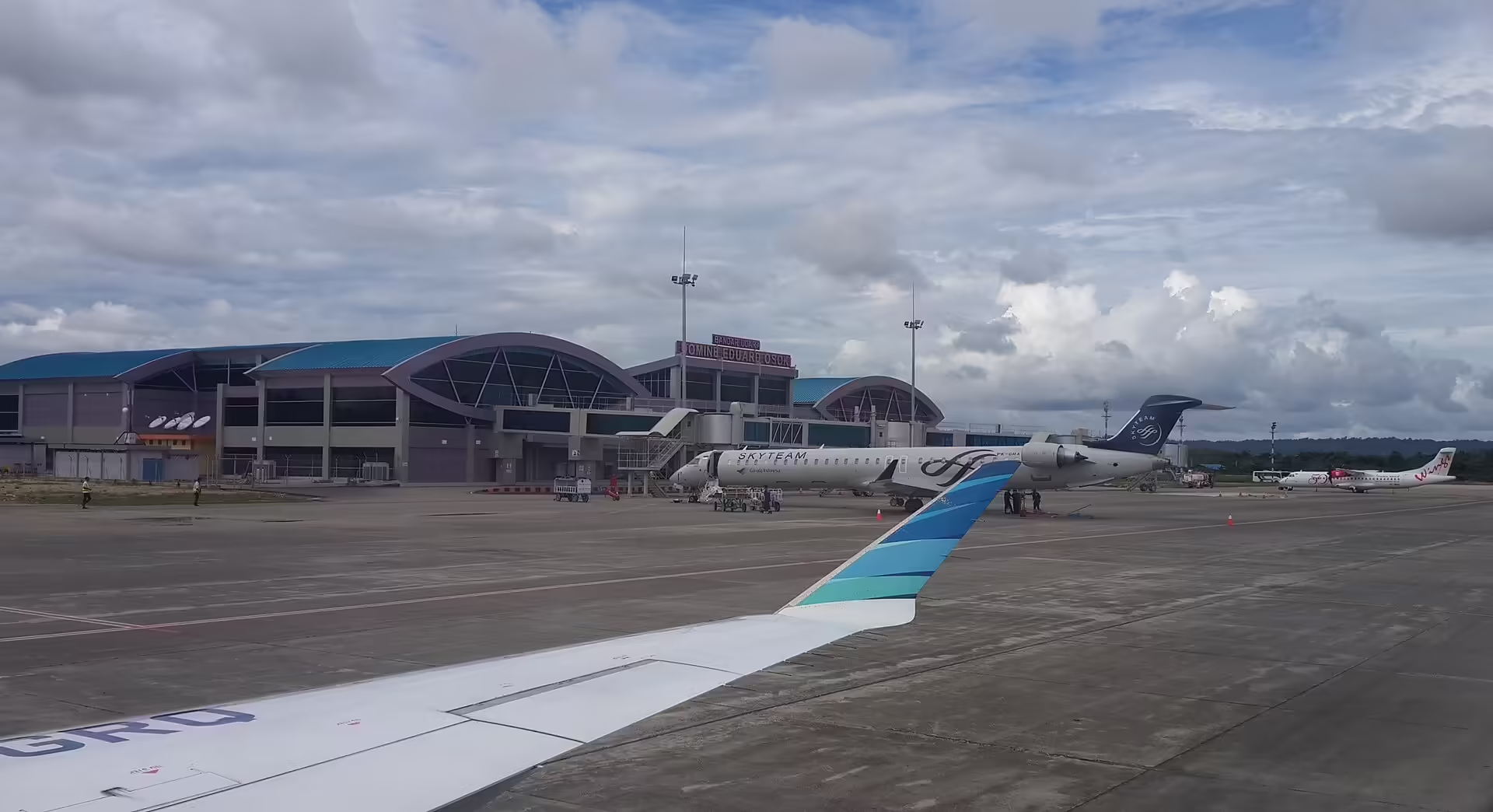 Domine Eduard Osok Airport (SOQ)