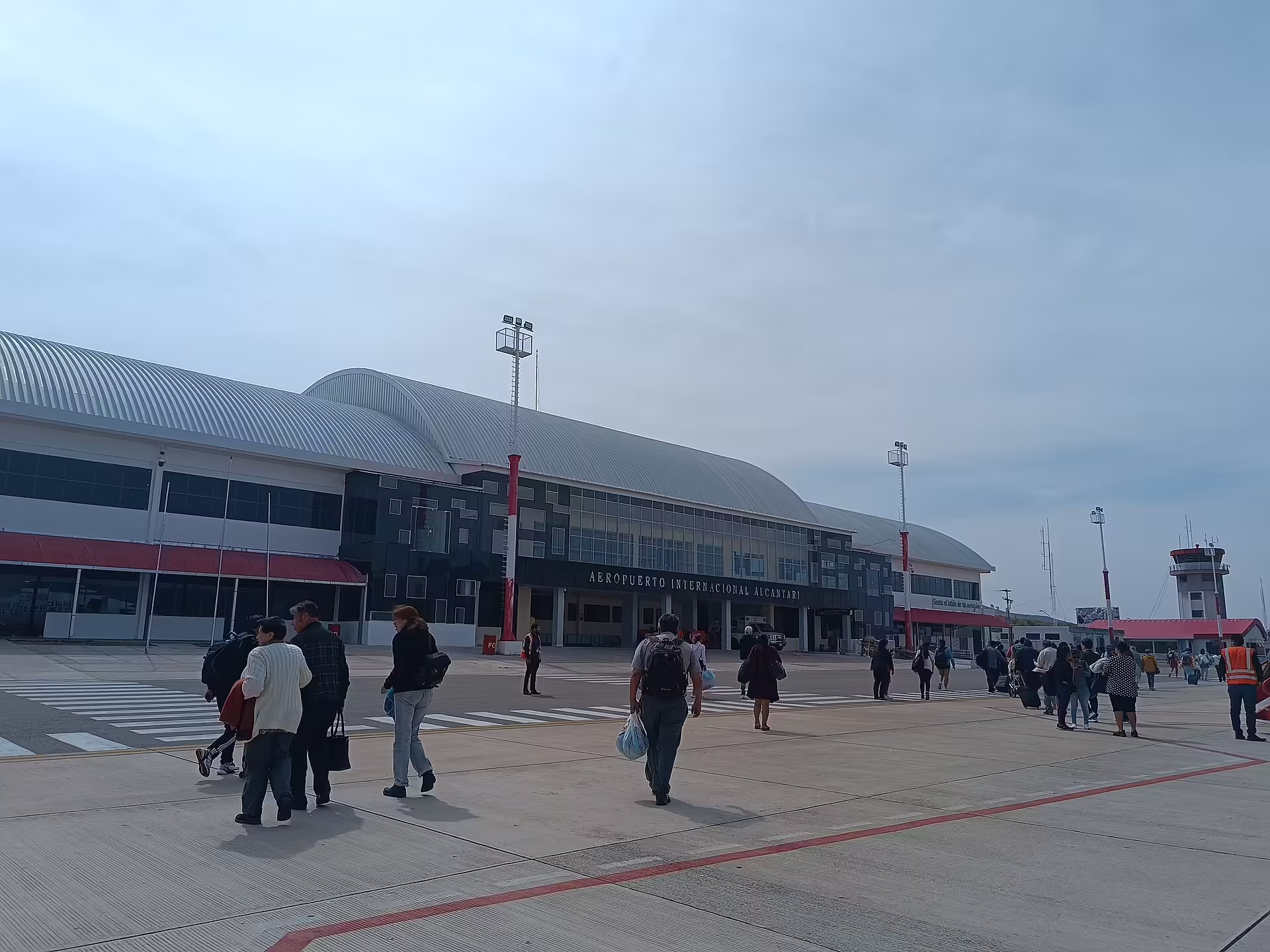 Alcantarí International Airport (SRE)