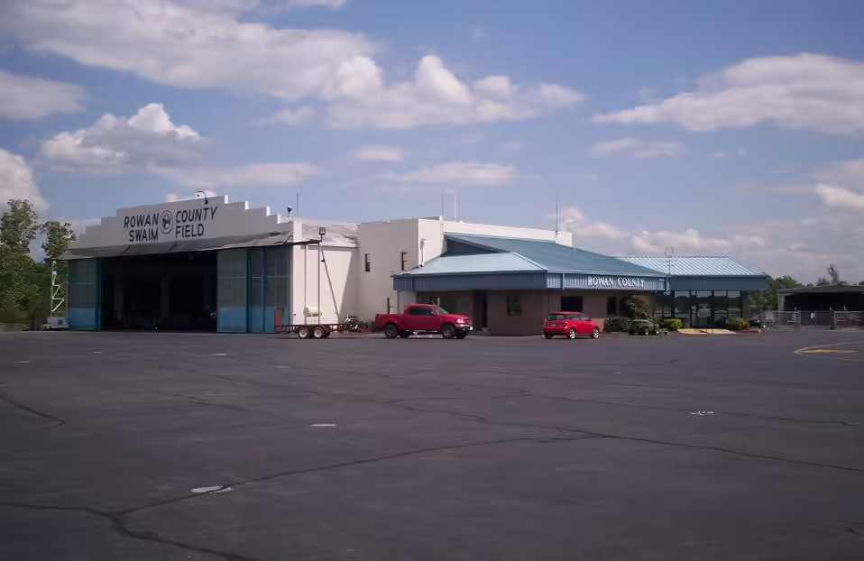Mid-Carolina Regional Airport (SRW)