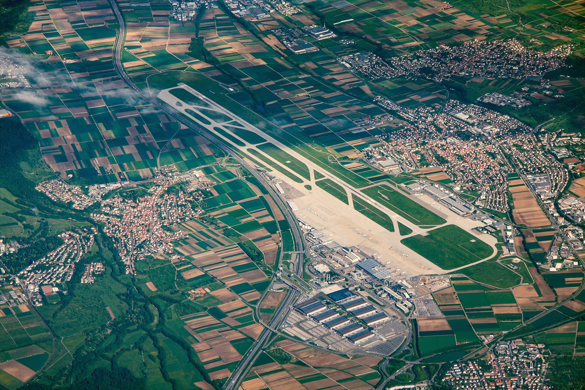 Stuttgart Airport (STR)