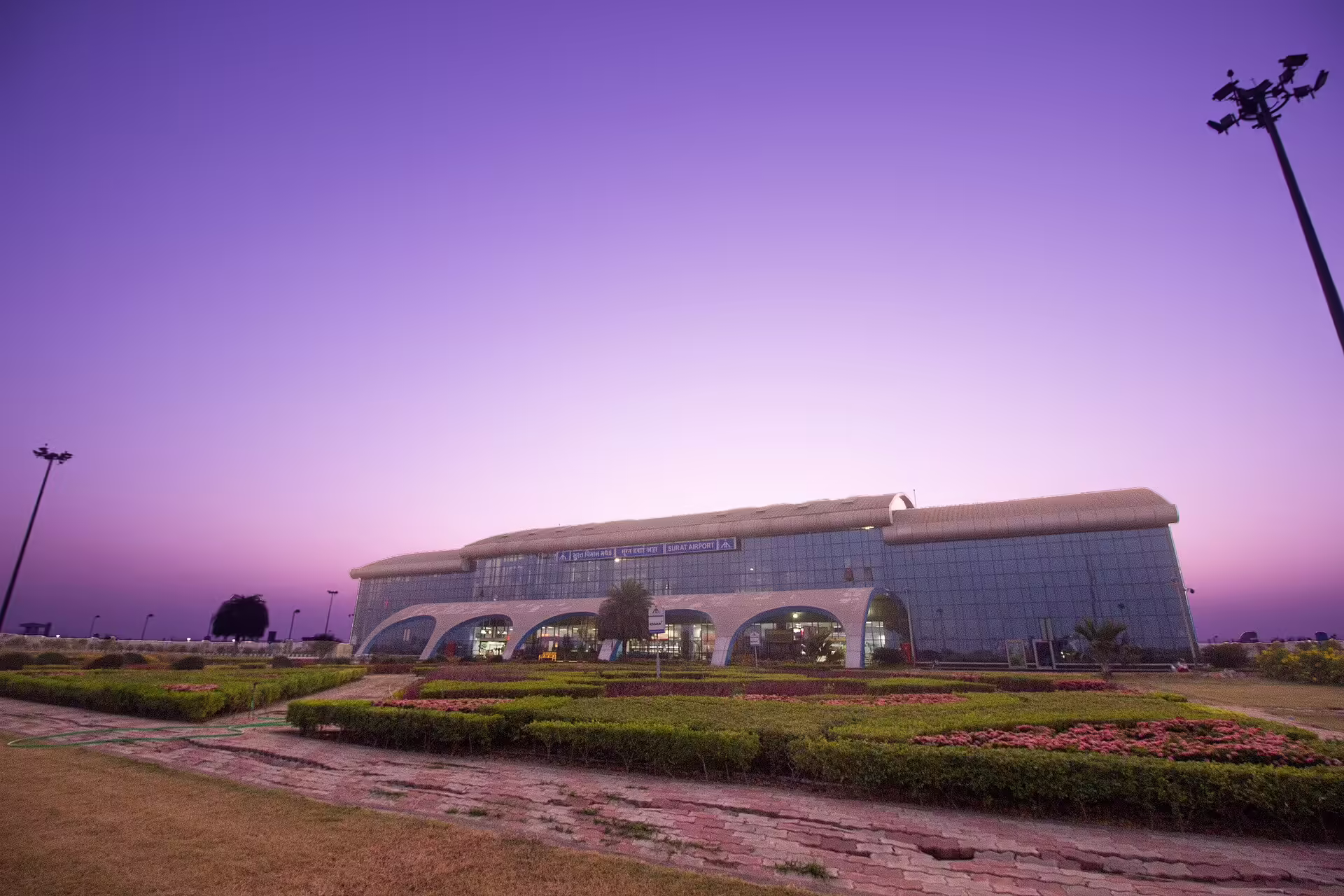 Surat International Airport (STV)