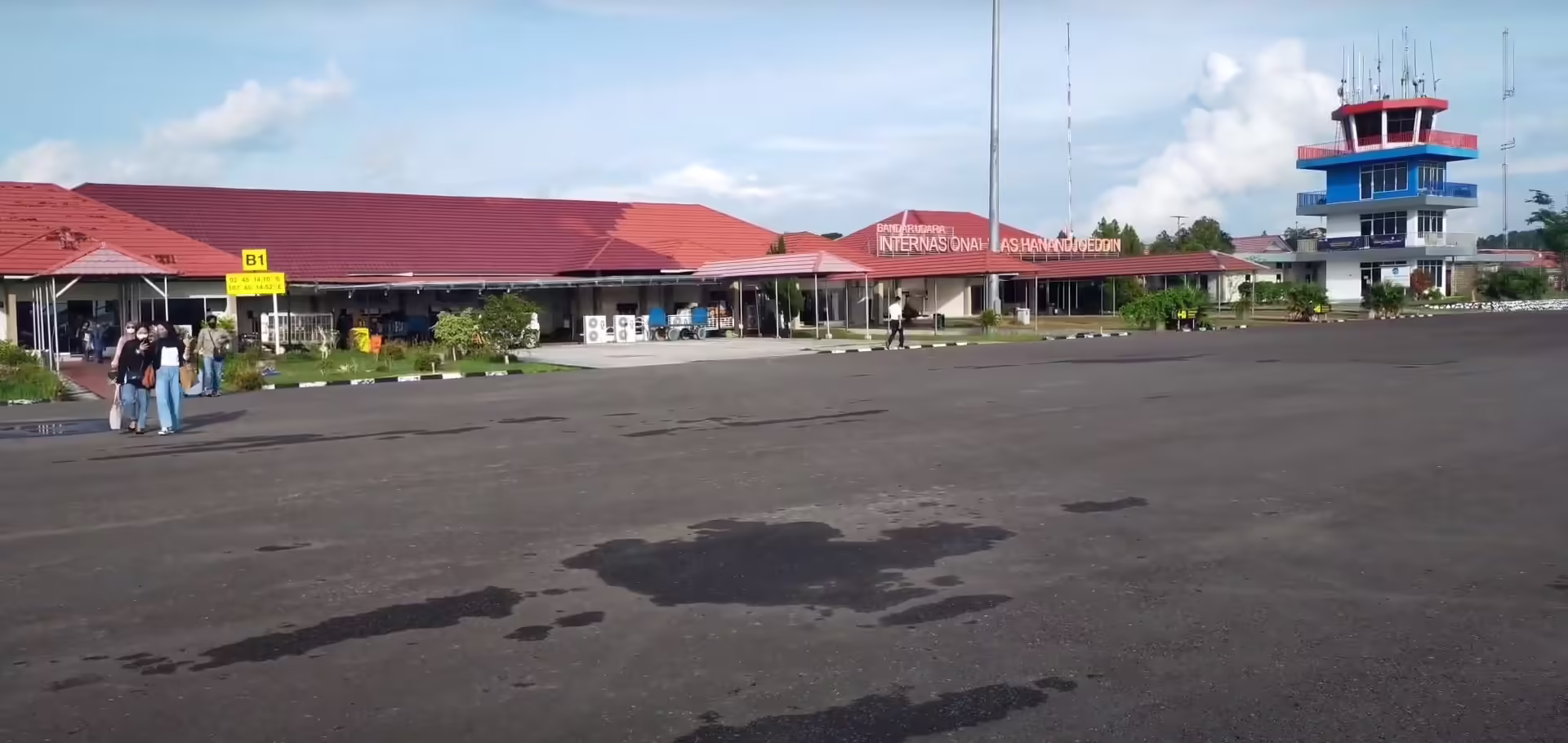 H A S Hanandjoeddin International Airport (TJQ)
