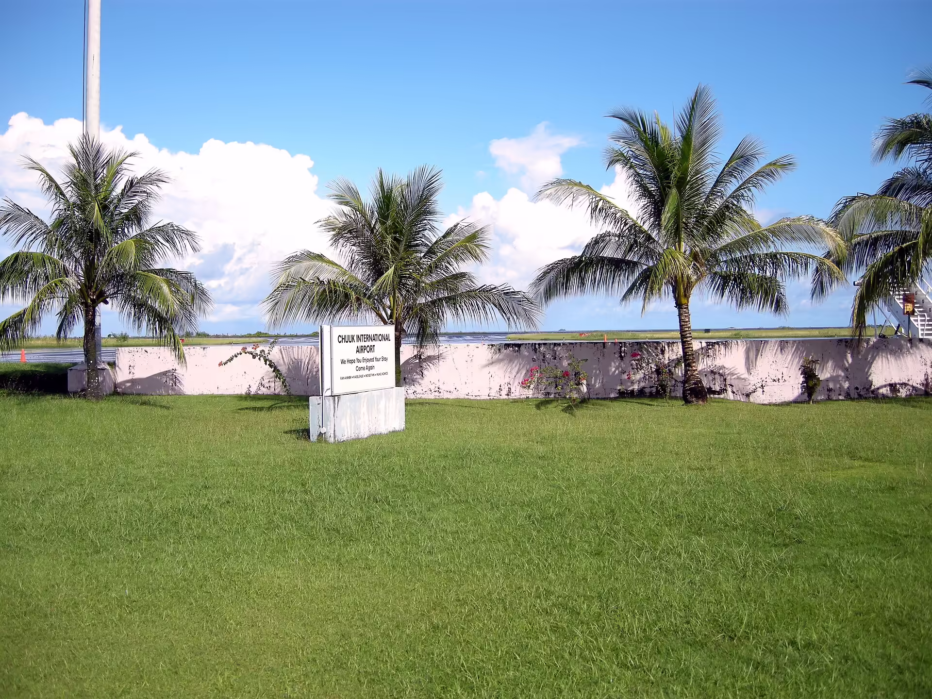 Chuuk International Airport (TKK)