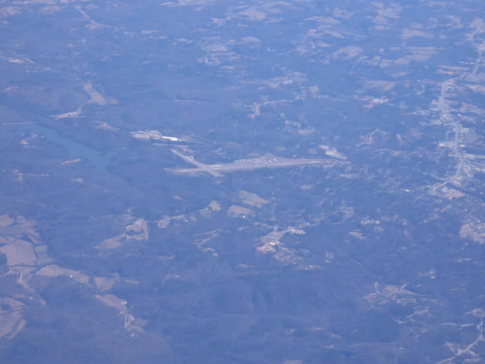 Toccoa Airport - R.G. Letourneau Field (TOC)