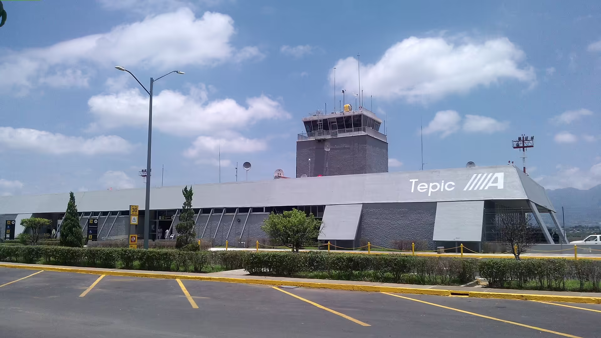 Amado Nervo National Airport (TPQ)