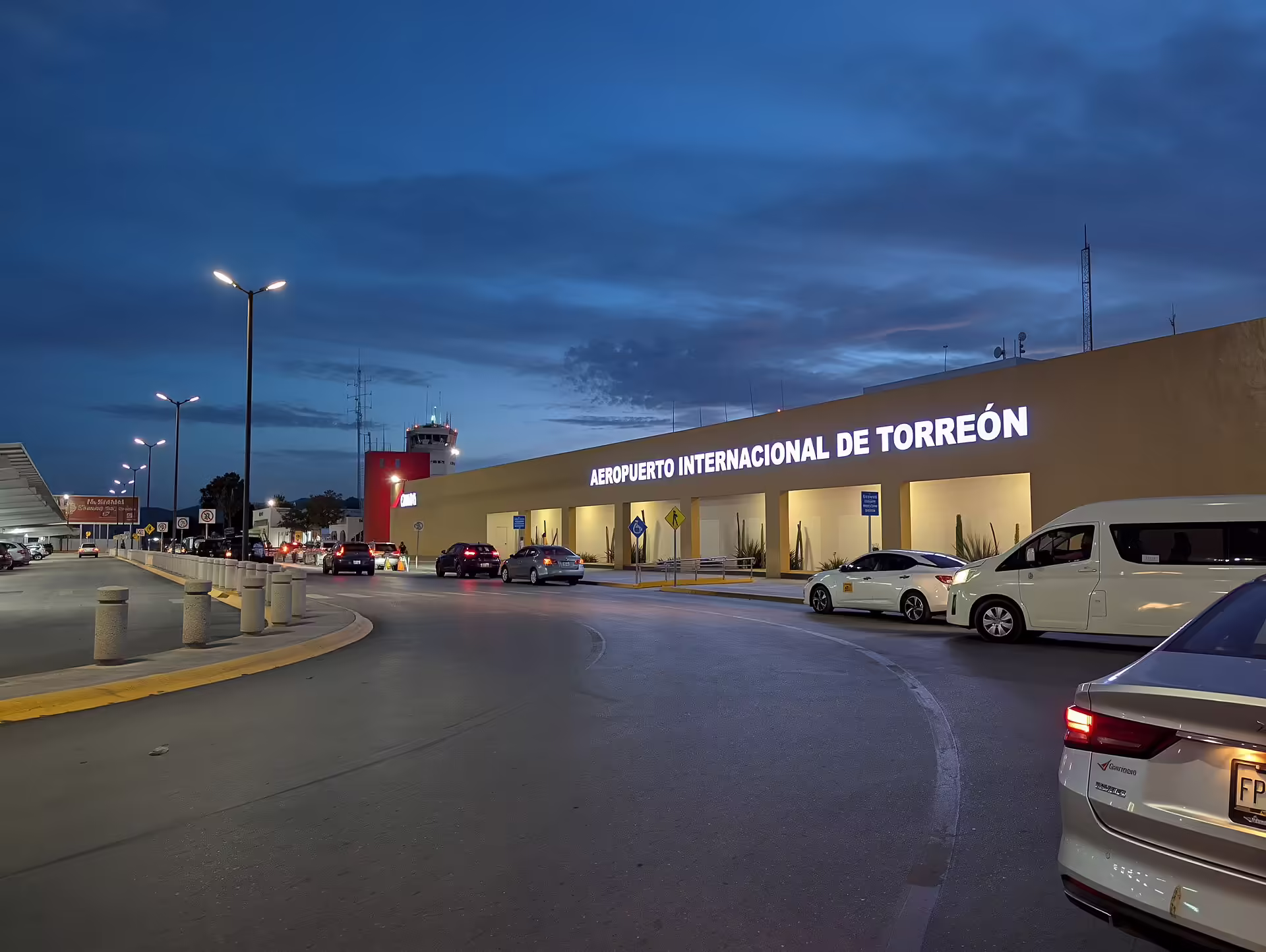 Francisco Sarabia Tinoco International Airport (TRC)