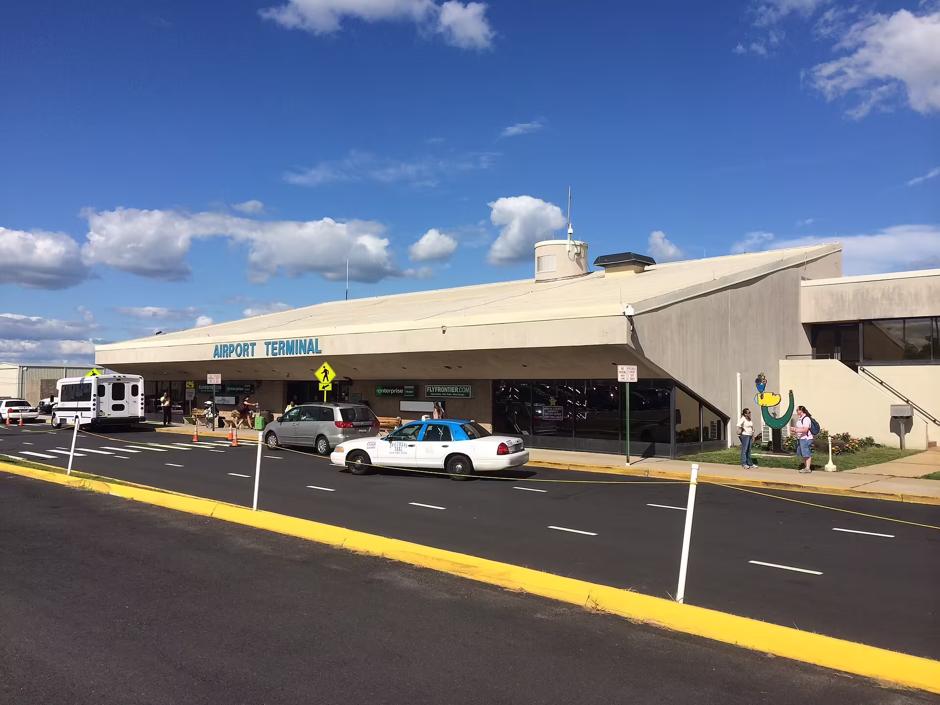 Trenton Mercer Airport (TTN)