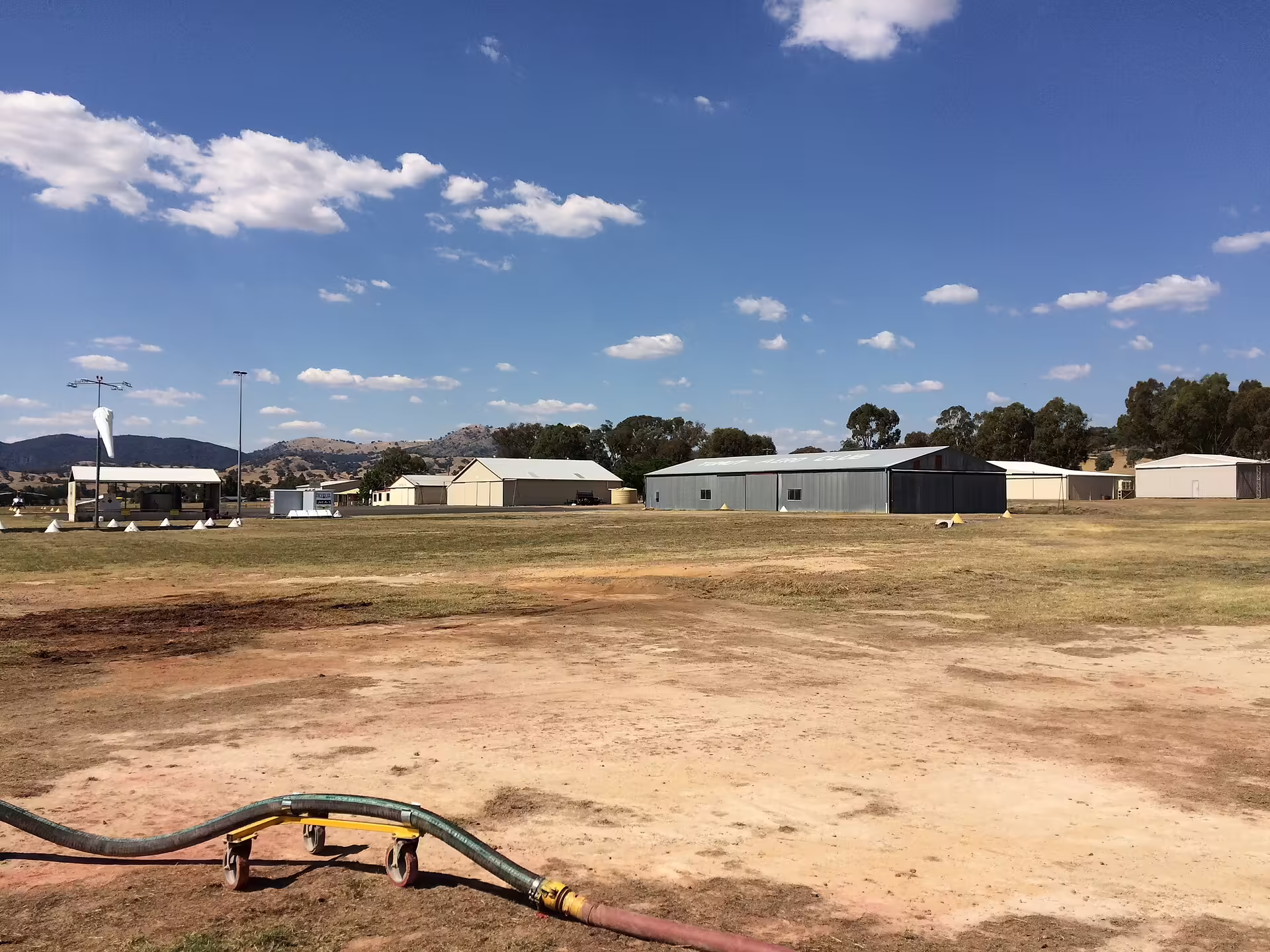 Tumut Aerodrome (TUM)