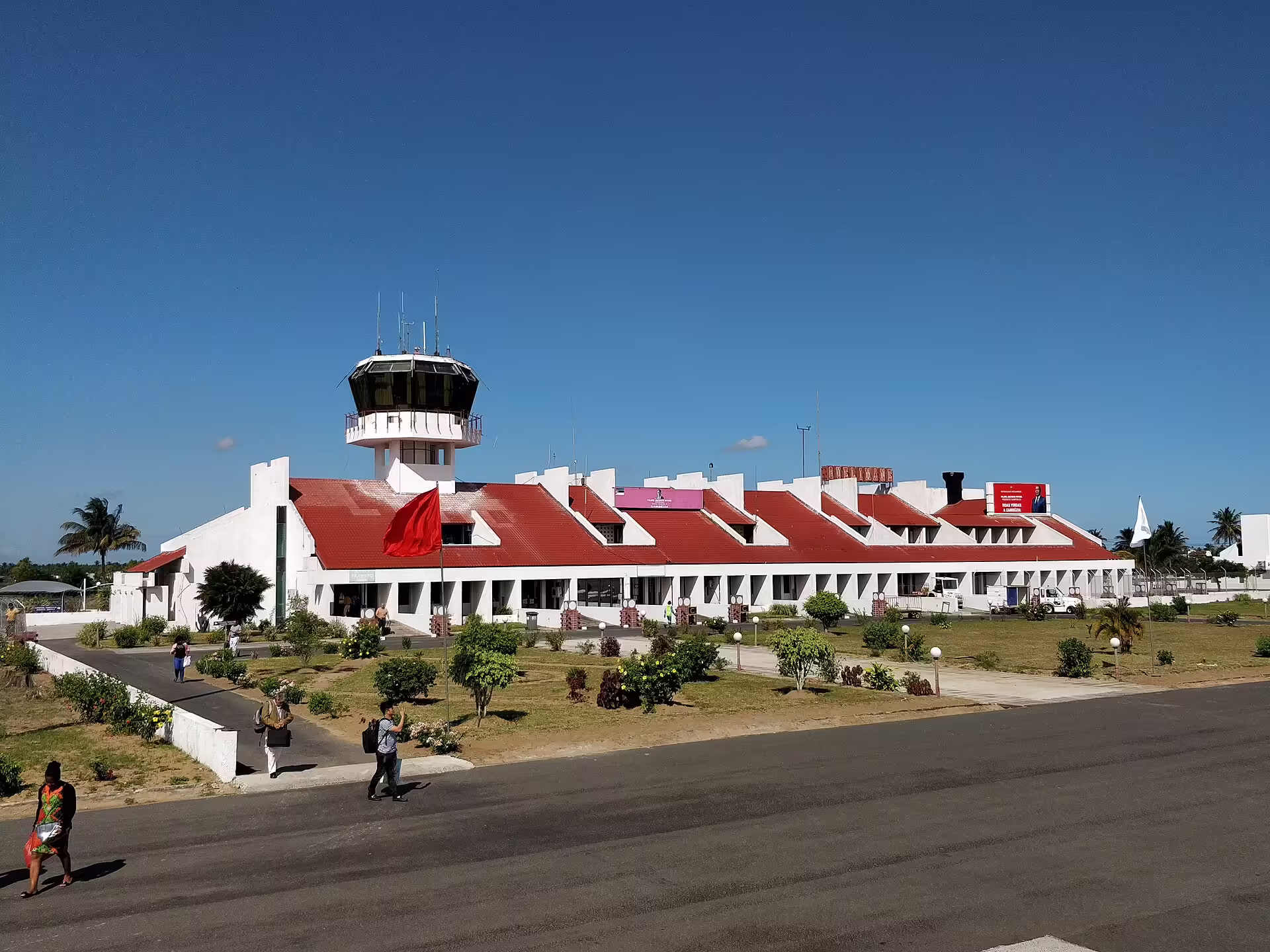 Quelimane Airport (UEL)
