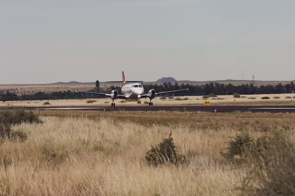 Upington Airport (UTN)