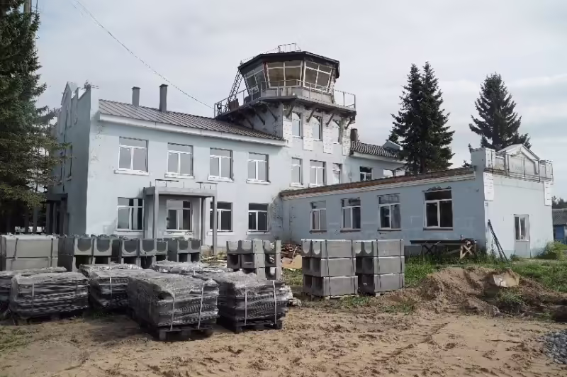 Velikiy Ustyug Airport (VUS)