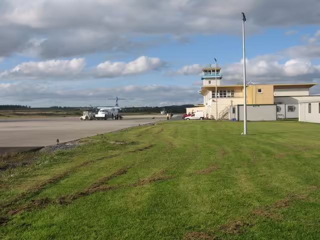 Waterford Airport (WAT)