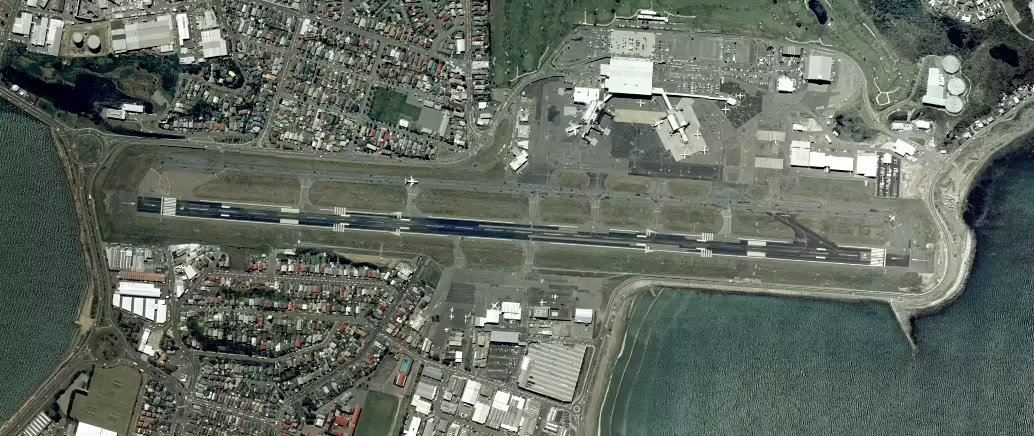 Wellington International Airport (WLG)