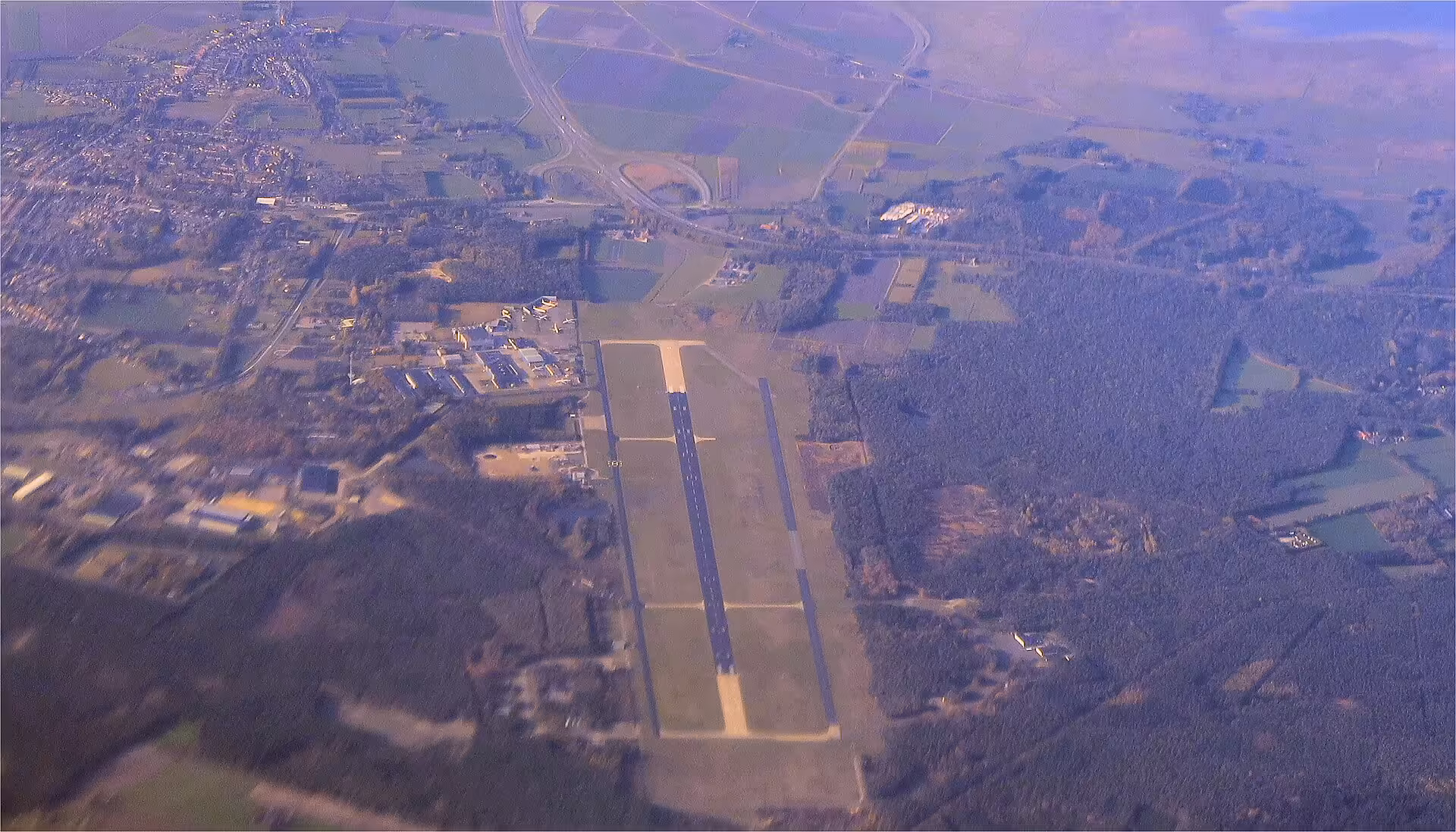 Woensdrecht Air Base (WOE)