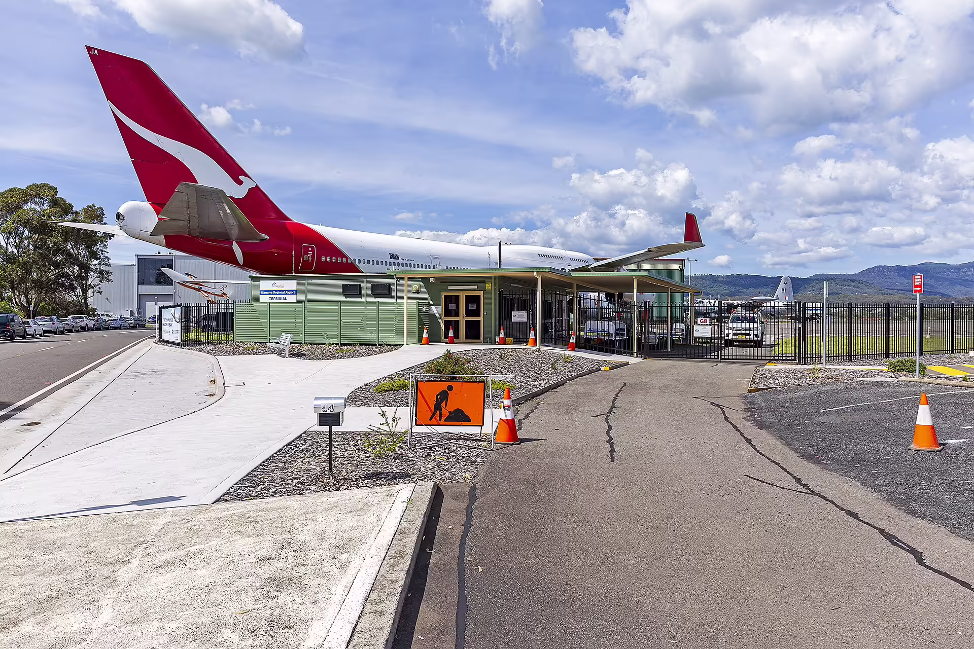 Shellharbour Airport (WOL)