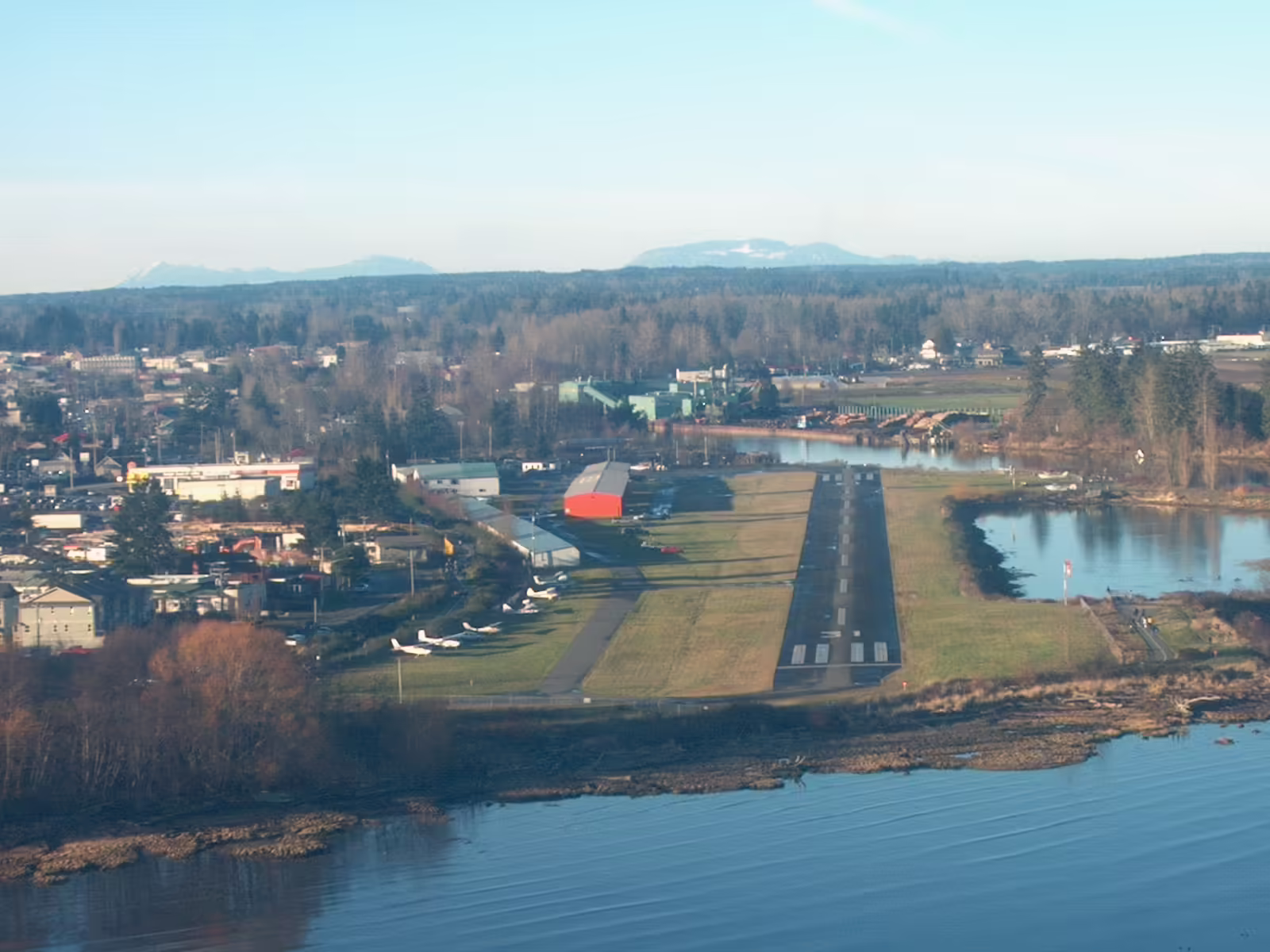 Courtenay Airpark (YCA)