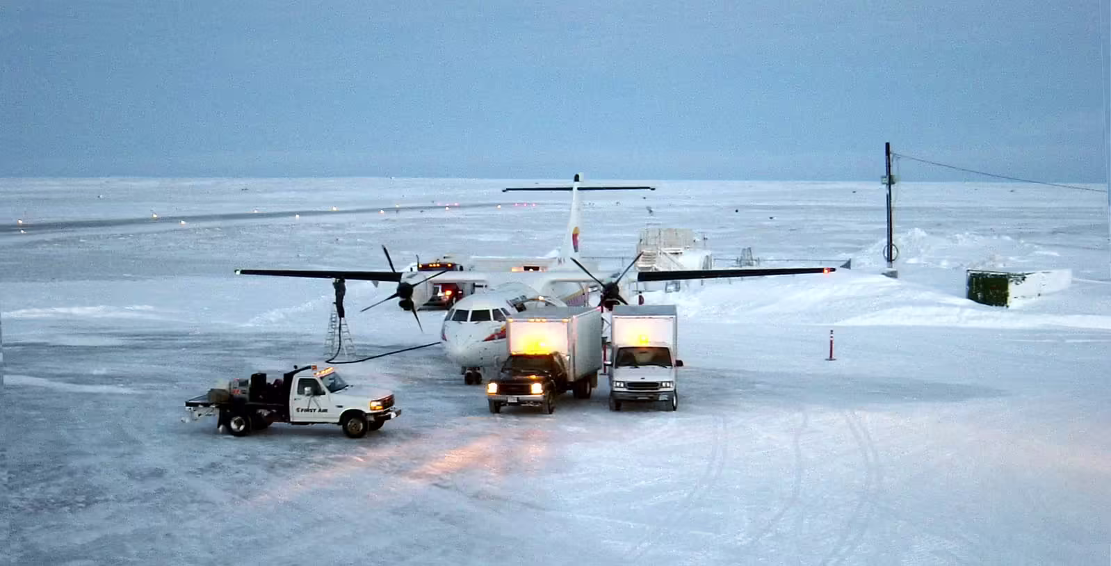 Clyde River Airport (YCY)
