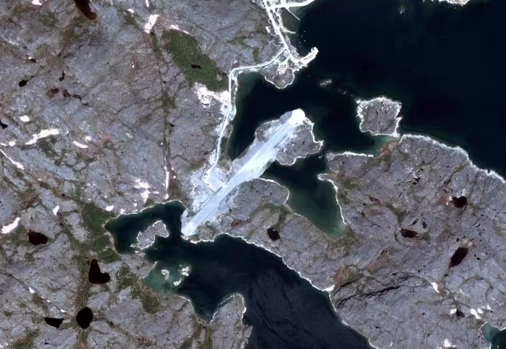 Hopedale Airport (YHO)