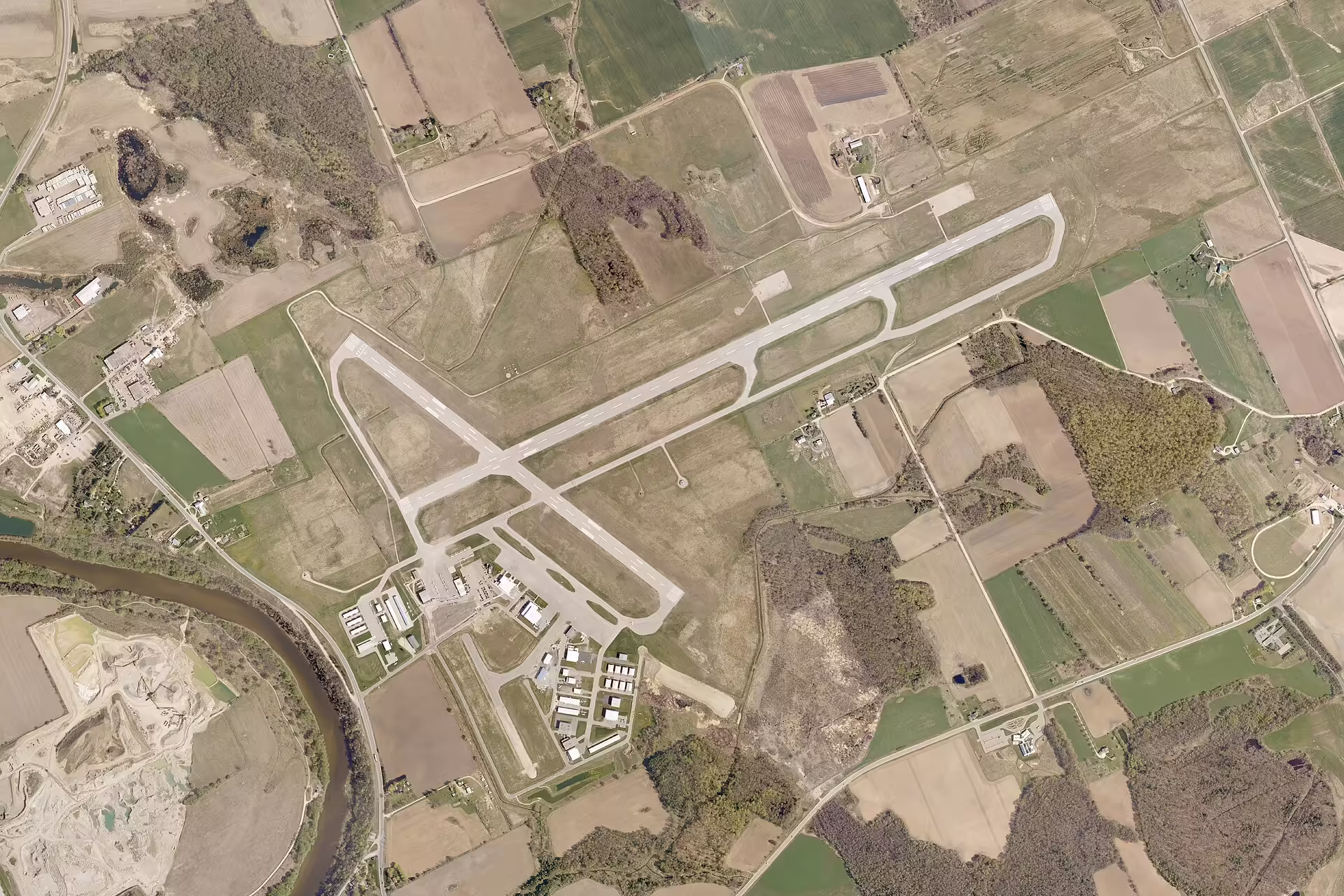 Region of Waterloo International Airport (YKF)
