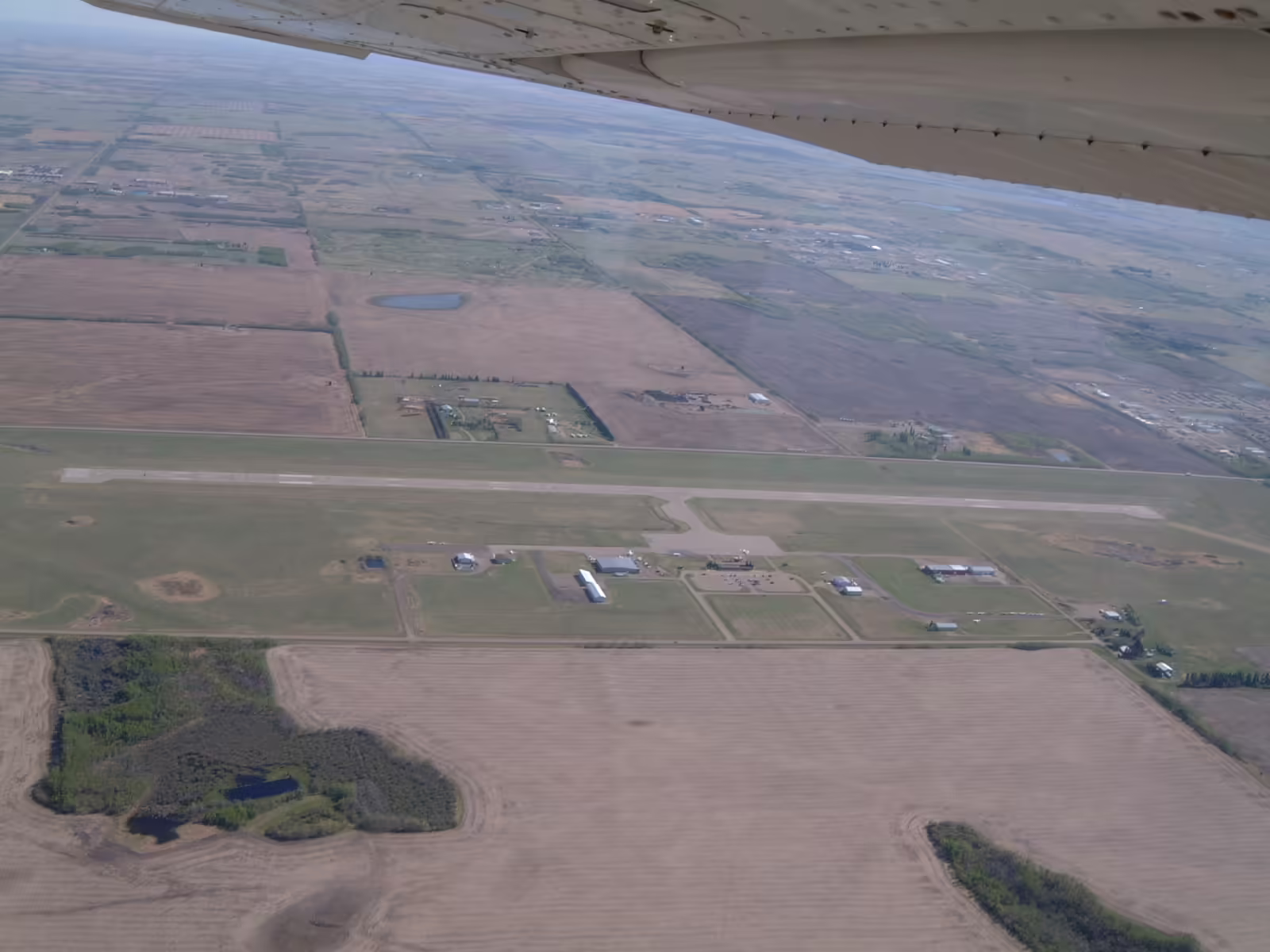Lloydminster Airport (YLL)