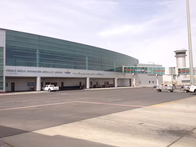 Prince Abdulmohsen Bin Abdulaziz International Airport (YNB)