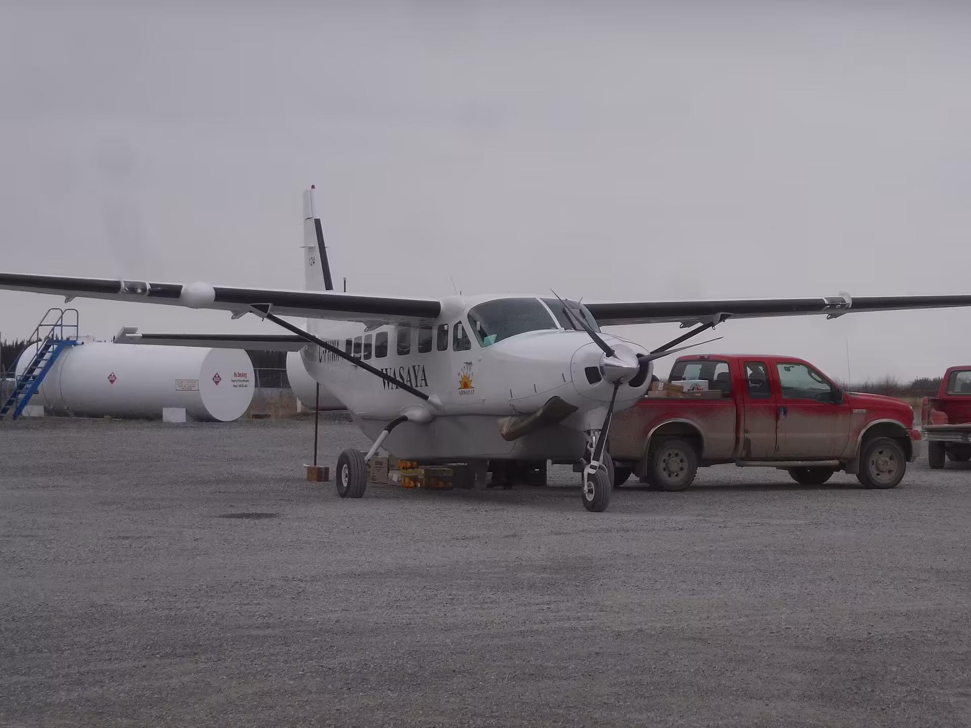 Big Trout Lake Airport (YTL)